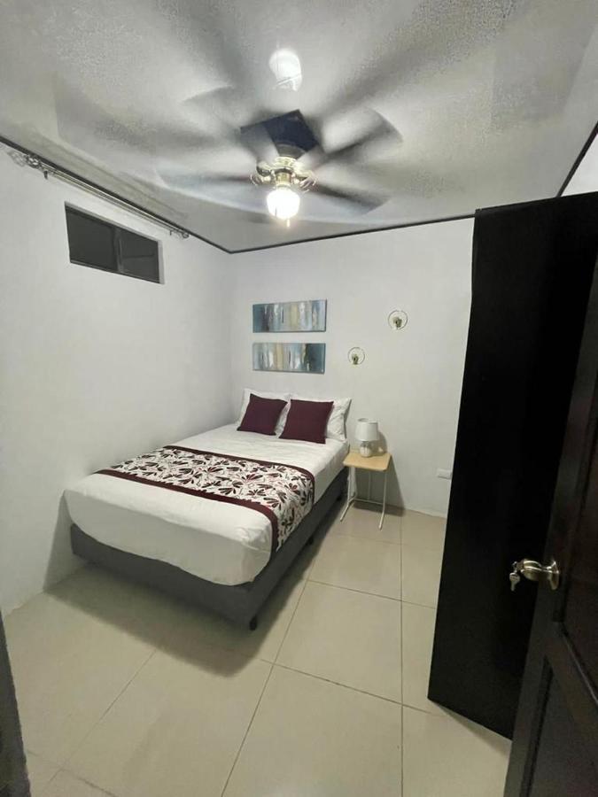 Apartamentos Cielo #1, Airport Juan Santamaria Alajuela Exterior photo